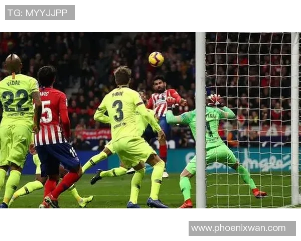 欧联杯精彩对决尤文图斯大胜马竞乌龙球引爆全场激情瞬间